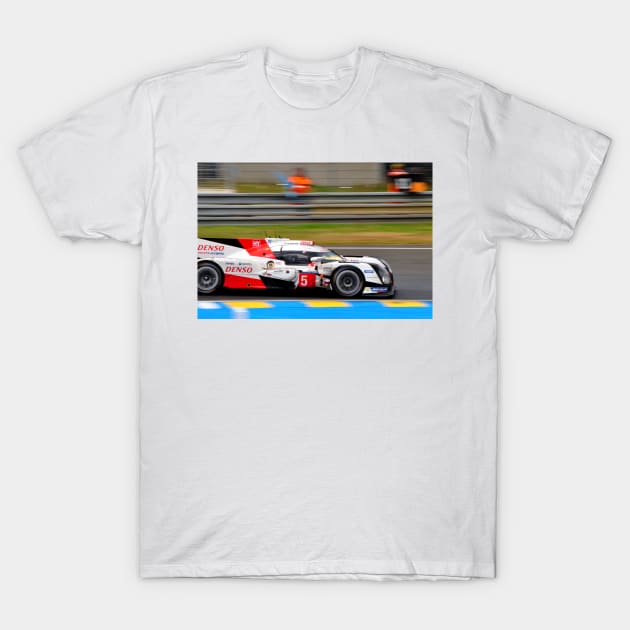 Toyota TS050-Hybrid no5 24 Hours of Le Mans 2016 T-Shirt by AndyEvansPhotos